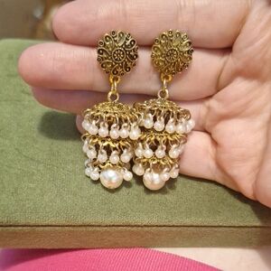 SHEIN Gold and Pearl Chandelier Earrings